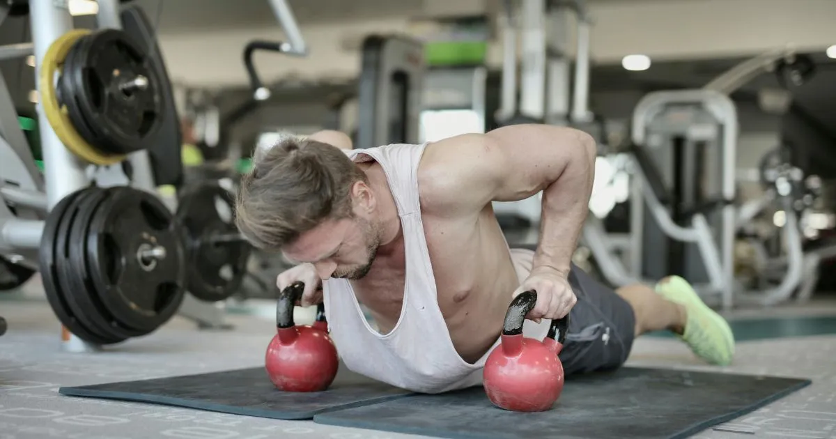 You are currently viewing Best Kettlebell Chest Workout: Exercises For Strength and Muscle Growth